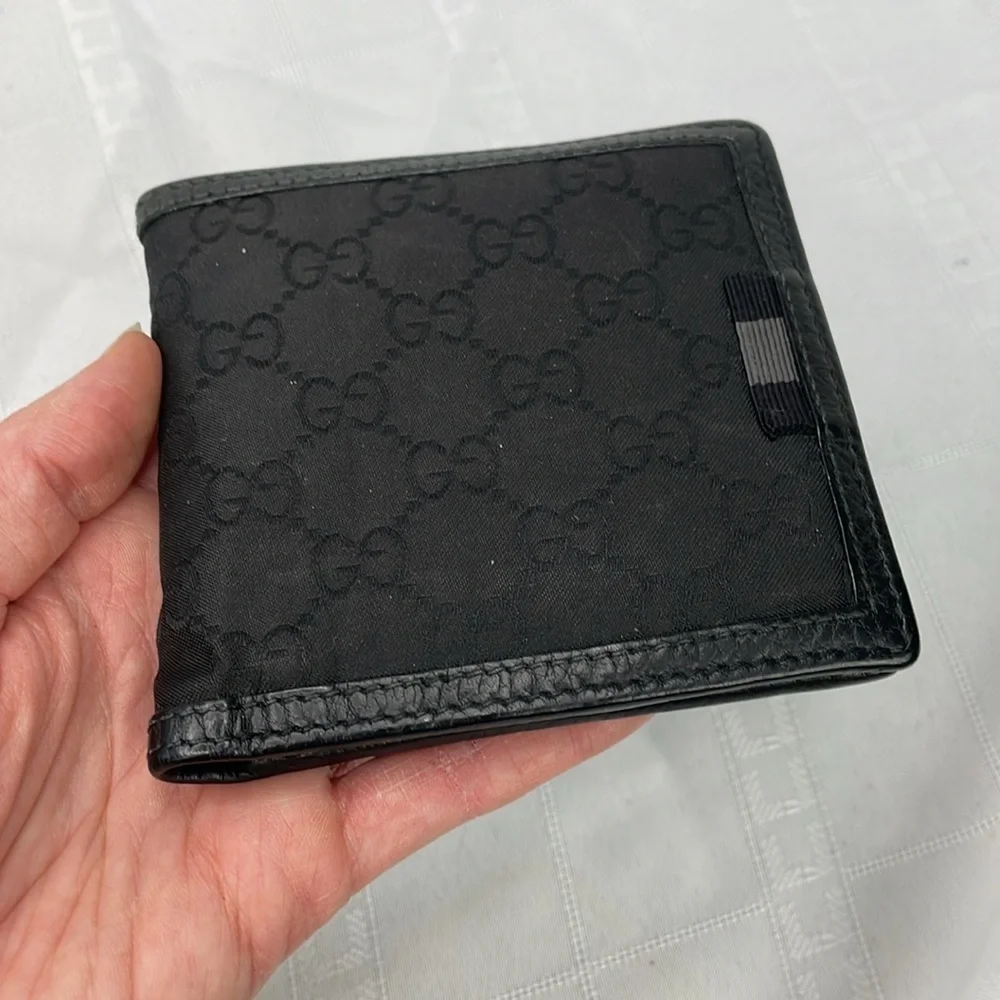 Gucci Bifold Compact Wallet GG Guccissima Monogram Canvas Black Web Tab